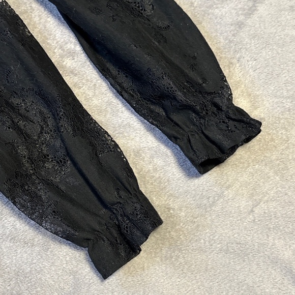 Black Floral Lace Blouse Women's Large Whimsigoth Fairy Goth Romantic Grunge - Picture 7 of 9